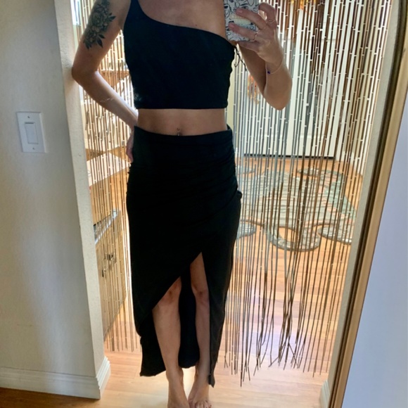 SuperDown Maxi Skirt Set - Picture 2 of 3